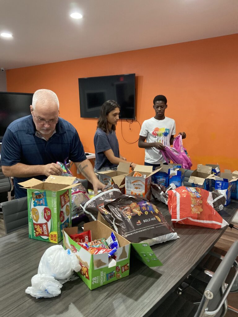 The homeless Projects donating for families The homeless Projects donating for families
