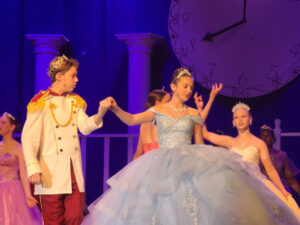 homes united the homeless projects bringing residents to see cinderella2 care